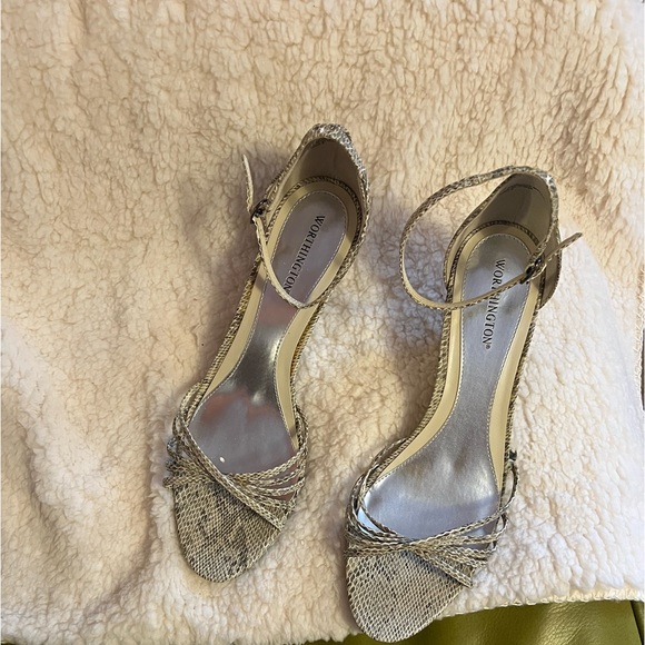 Wedge snakeskin sandals size 10 M - Picture 1 of 9